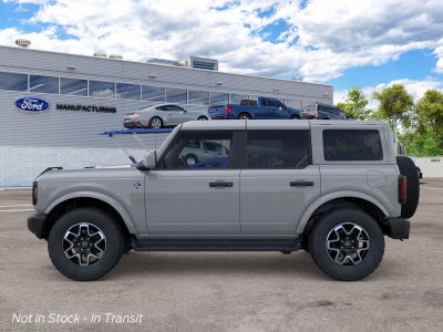 2026 Ford Bronco Outer Banks®