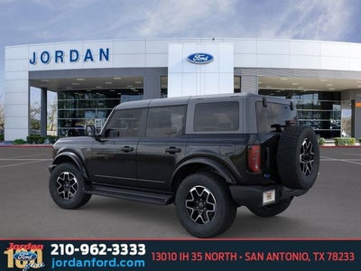 2026 Ford Bronco Outer Banks