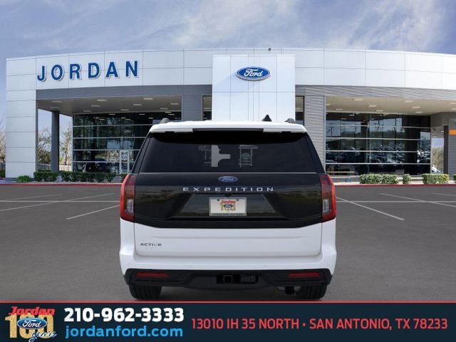2026 Ford Expedition Active