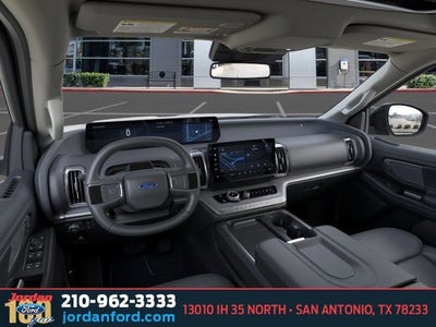 2026 Ford Expedition Platinum®