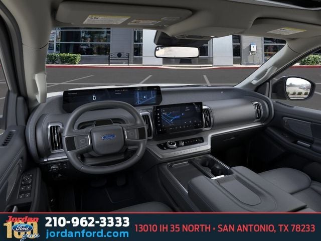 2026 Ford Expedition Platinum®