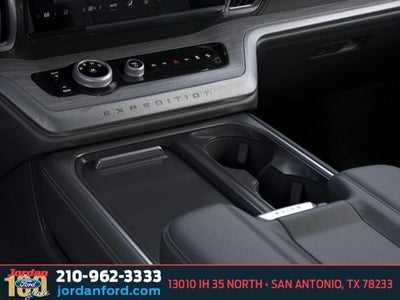 2026 Ford Expedition Platinum®