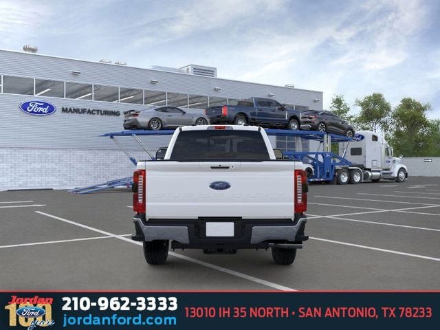 2026 Ford Super Duty F-350® Lariat®