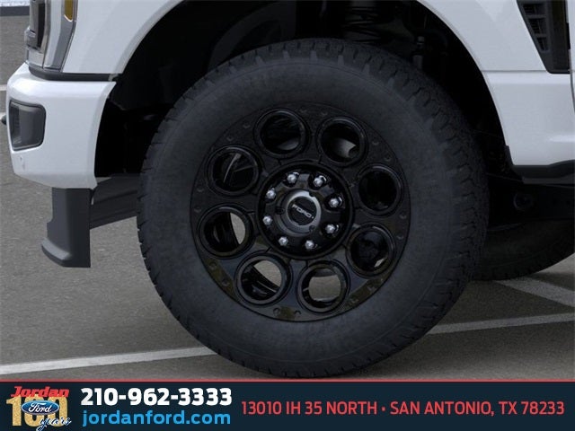 2026 Ford Super Duty F-350® Lariat®