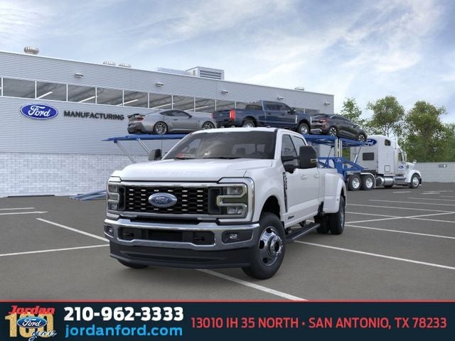 2026 Ford F-350SD Lariat DRW