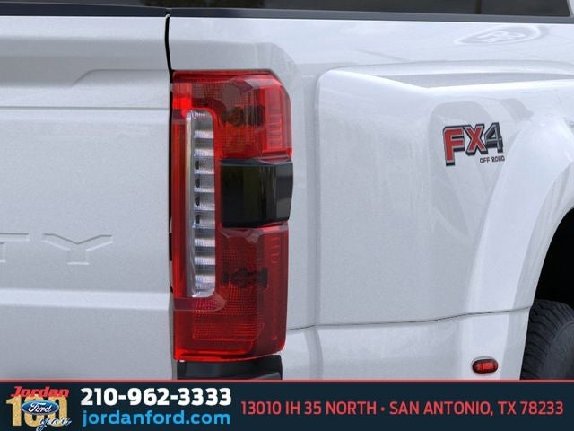 2026 Ford F-350SD Lariat DRW