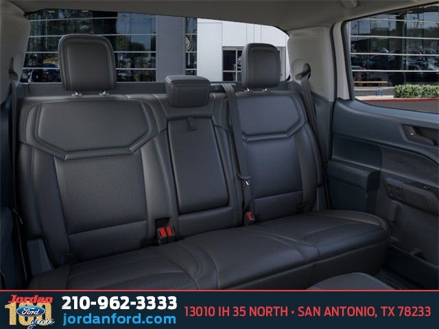 2026 Ford Maverick Lobo Standard