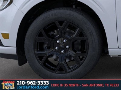 2026 Ford Maverick Lobo Standard