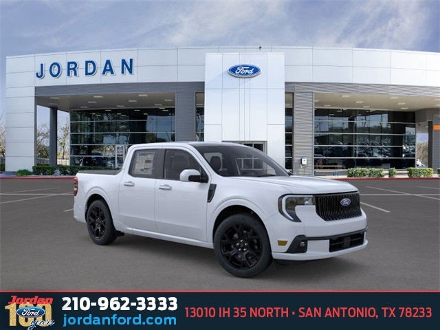 2026 Ford Maverick Lobo Standard