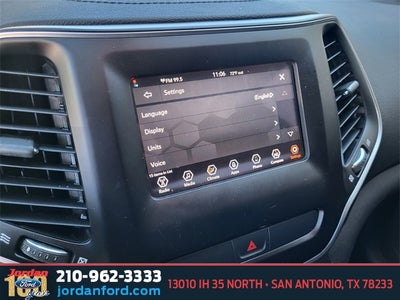 2019 Jeep Cherokee Latitude