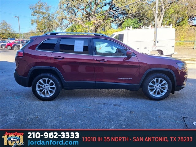2019 Jeep Cherokee Latitude