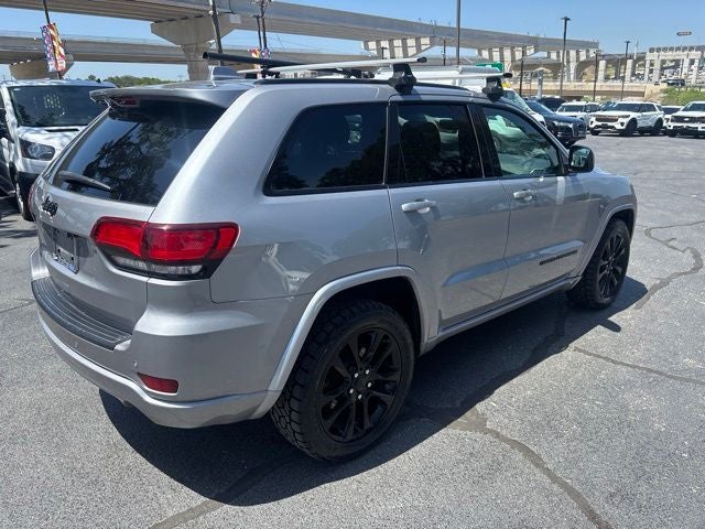 2020 Jeep Grand Cherokee Altitude