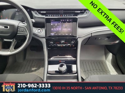 2025 Jeep Grand Cherokee Laredo X