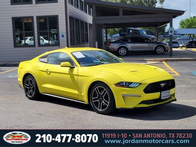 2021 Ford Mustang EcoBoost