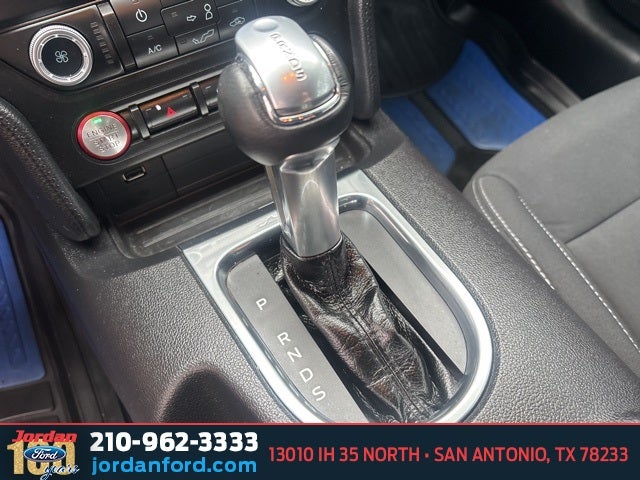 2020 Ford Mustang EcoBoost