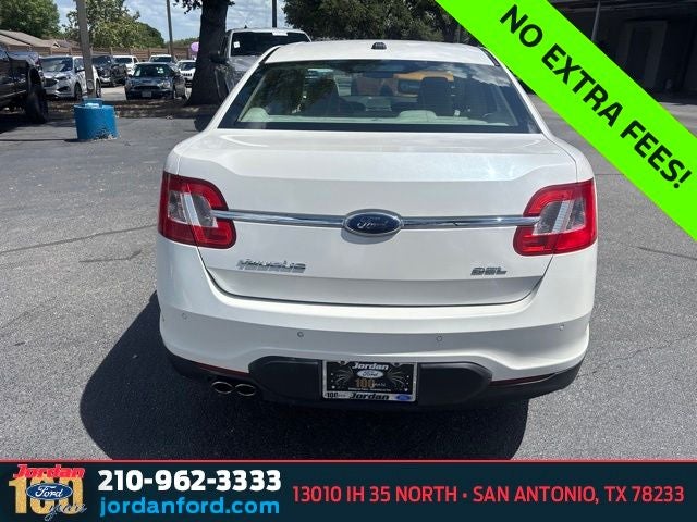 2010 Ford Taurus SEL