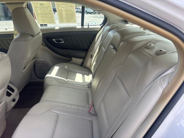 2010 Ford Taurus SEL