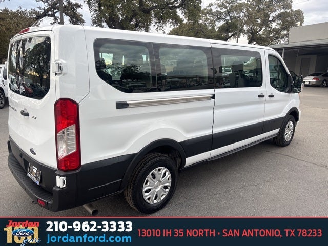 2022 Ford Transit-350 XLT