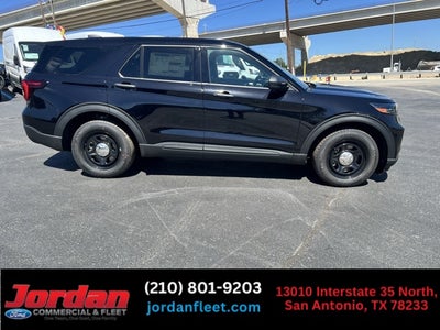 2025 Ford Utility Police Interceptor Base