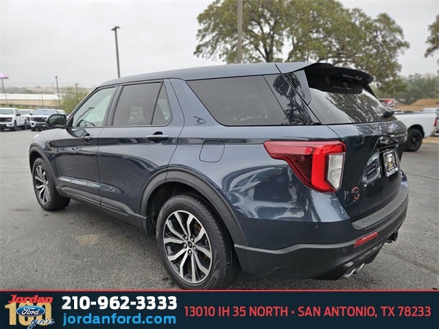 2022 Ford Explorer ST