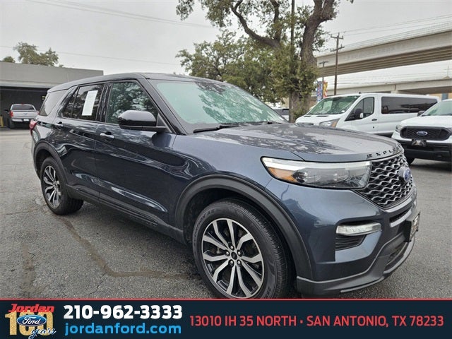 2022 Ford Explorer ST