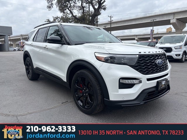 2023 Ford Explorer ST