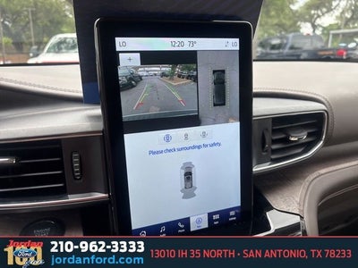 2023 Ford Explorer Platinum Hybrid
