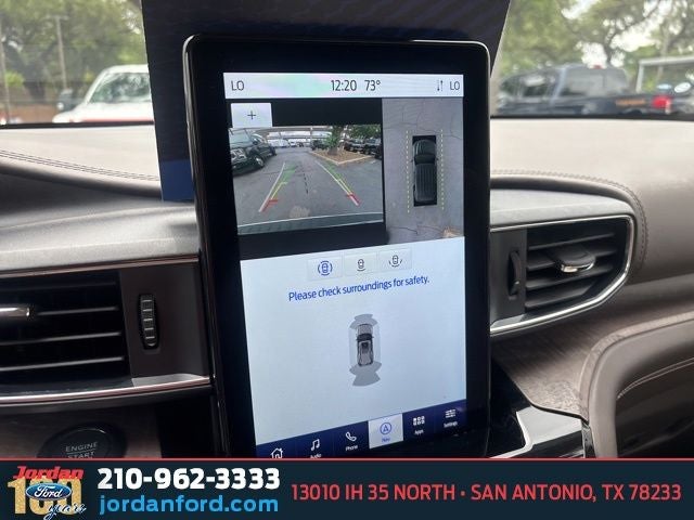2023 Ford Explorer Platinum Hybrid