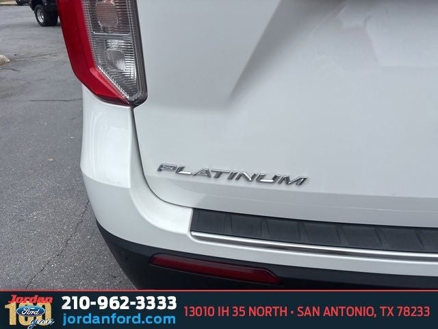2023 Ford Explorer Platinum Hybrid