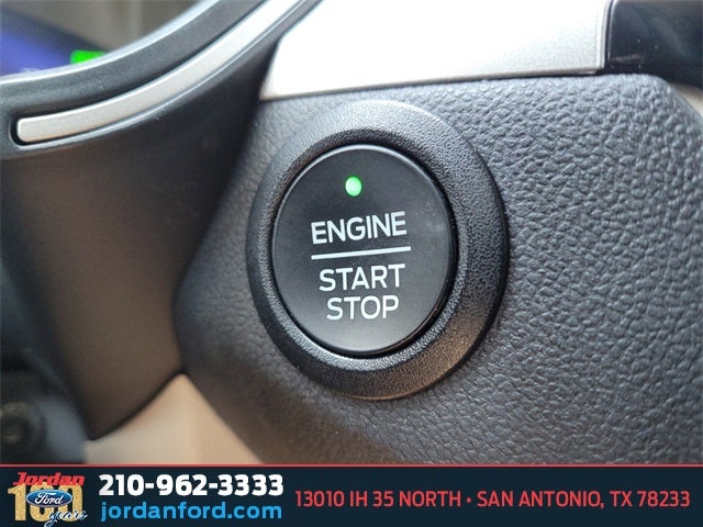 2022 Ford Escape Hybrid SEL