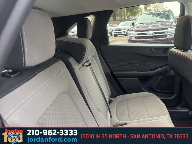 2022 Ford Escape SE Convenience Package