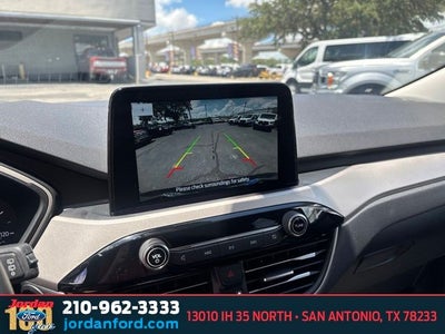 2022 Ford Escape SE