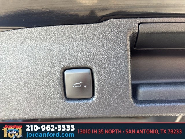 2022 Ford Escape Titanium Elite Package