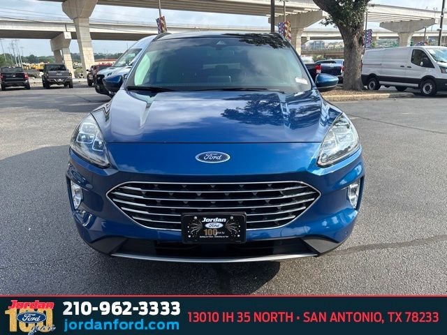 2022 Ford Escape Titanium