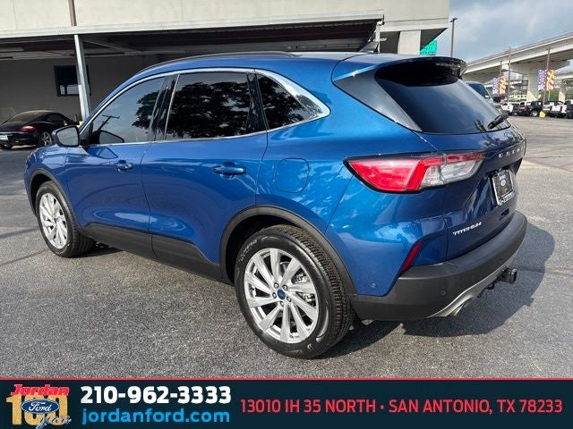 2022 Ford Escape Titanium