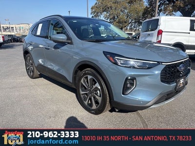 2023 Ford Escape Platinum