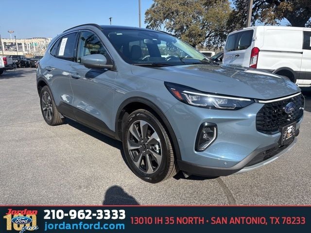 2023 Ford Escape Platinum