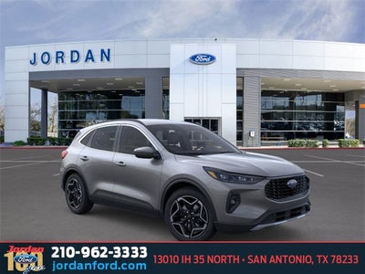 2026 Ford Escape Hybrid Platinum