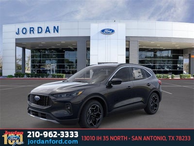 2026 Ford Escape Hybrid Platinum