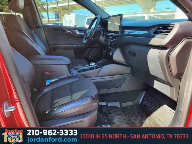 2023 Ford Escape Hybrid ST-Line Select