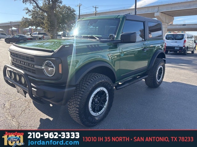 2022 Ford Bronco Base