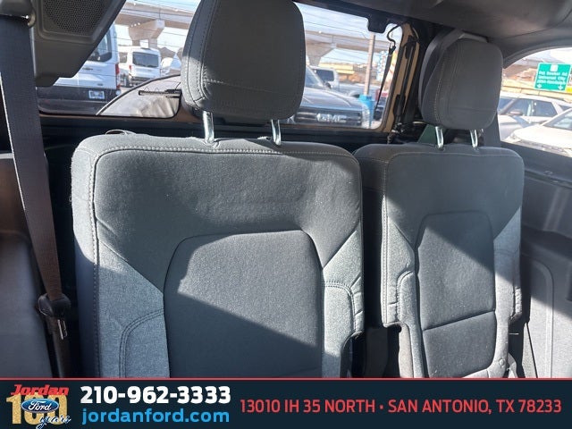 2022 Ford Bronco Base