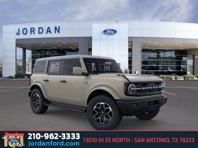 2026 Ford Bronco Outer Banks