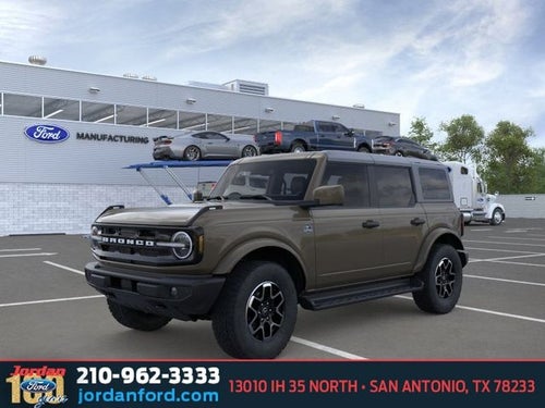 2026 Ford Bronco Outer Banks