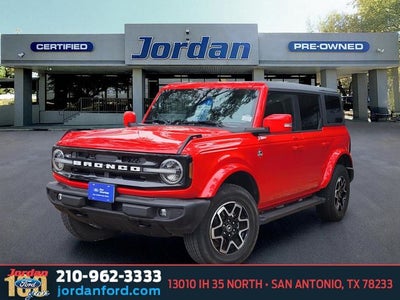 2023 Ford Bronco Outer Banks