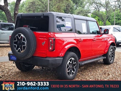 2023 Ford Bronco Outer Banks