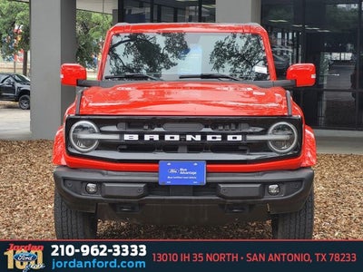 2023 Ford Bronco Outer Banks