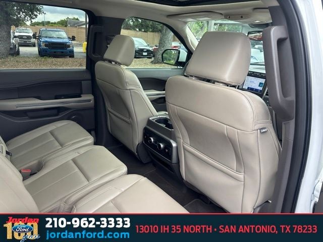 2021 Ford Expedition Max XLT