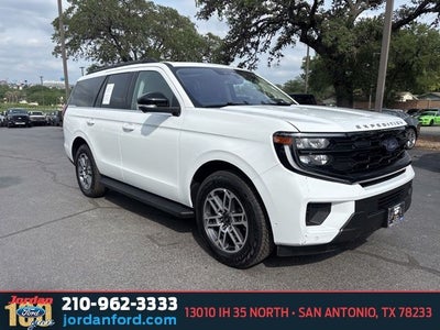 2025 Ford Expedition Active