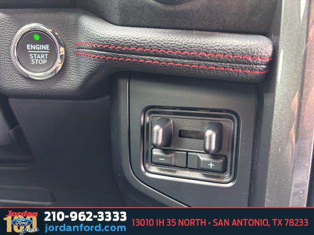 2024 Ford Expedition Limited Stealth Edition